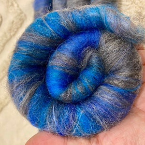 blue grey rolags, rolags, spinning fibre, spinning wool, hand carded rolags