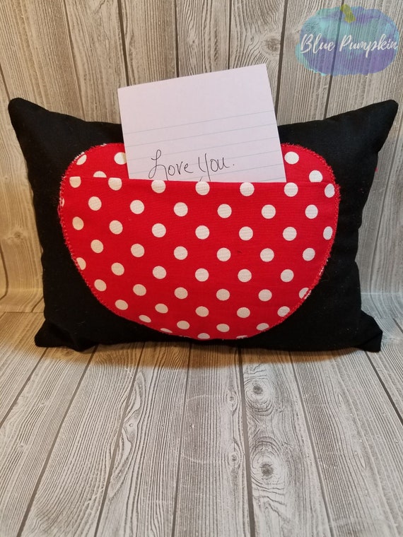 In the Hoopembroiderylove Notespillow ITH Machine Etsy