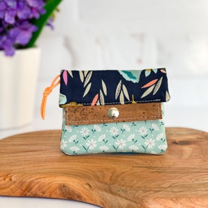 Cartera pequeña para mujer con diseño floral