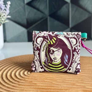 Monedero pequeño para mujer / Bruja hechicera