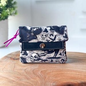 Cartera pequeña de mujer / Poeta gótico oscuro