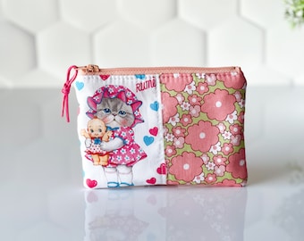 Scottish Fold / Kitsch Vintage Retro Small Zipper Pouch / Cats and Dogs / Kitties and Puppies