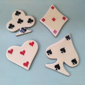 Dessous-de-plat pique trèfle carreau coeur