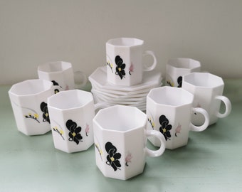 Lot de 6 tasses avec Soucoupes Arcopal vintage Anaïs Octime blanches
