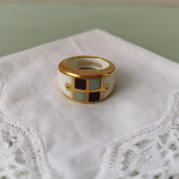 Bague en porcelaine de Limoges Bernardaud