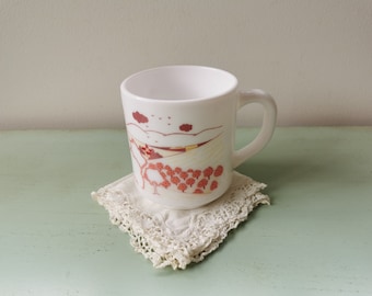 Arcopal vintage pink country village mug