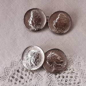 Rare cufflinks Louis XIV and Henri IV Art Nouveau