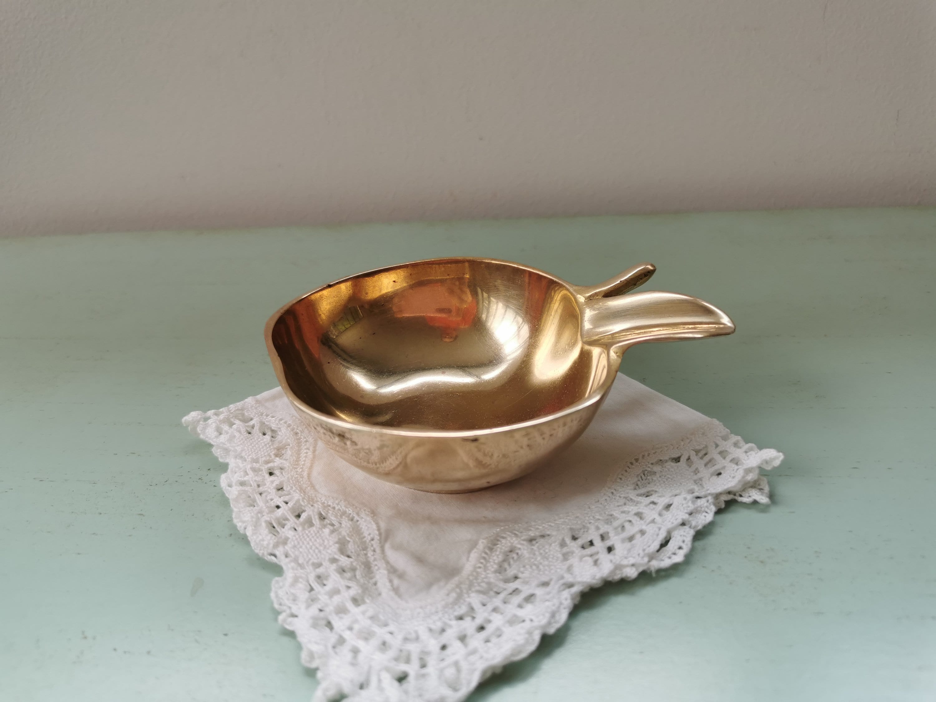 ヴィンテージ真鍮リンゴ灰皿 - Etsy 日本