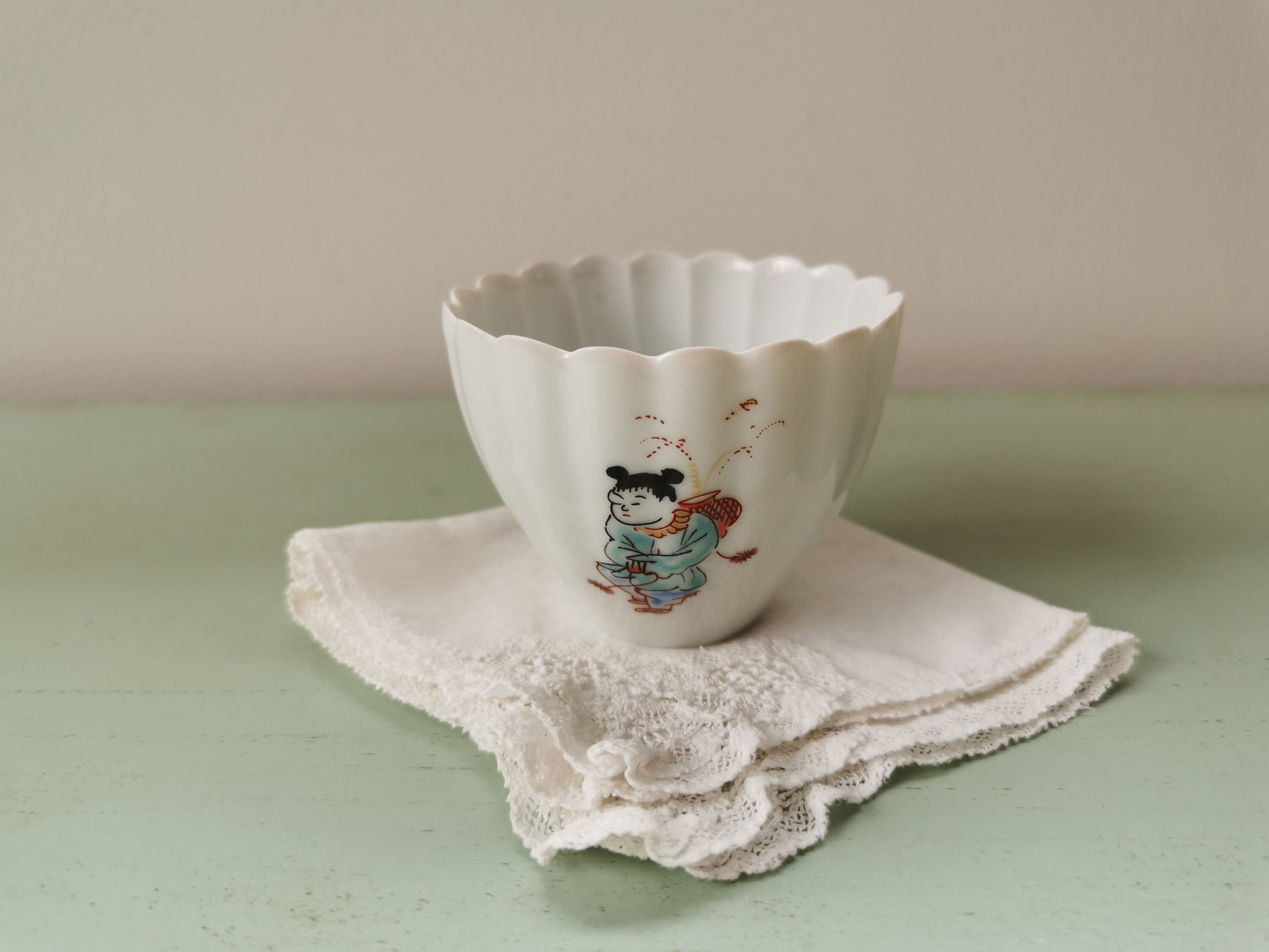 Petit Verre Porcelaine de Limoges Décor Asiatique