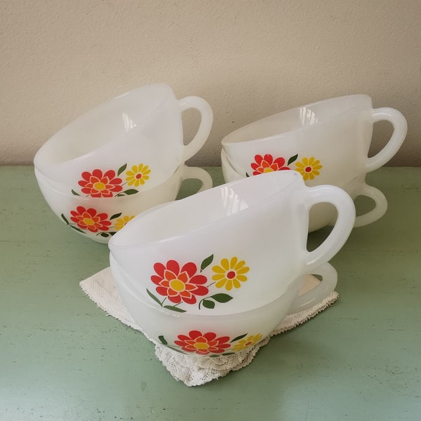 6 Tasses à café Rotterdam opaline Arcopal vintage