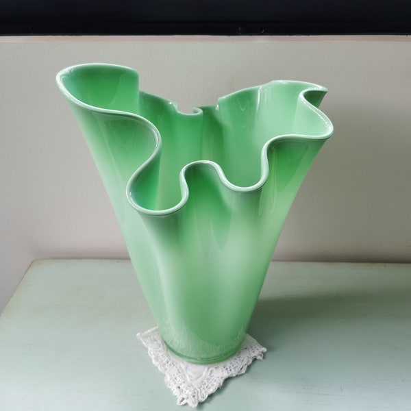 Vase mouchoir vert menthe vintage