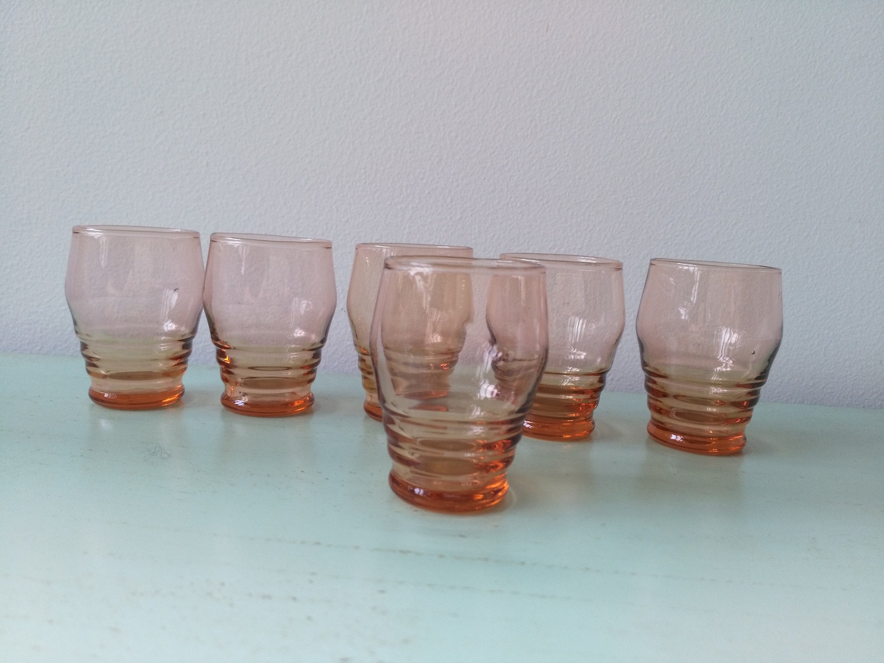 6 Petits Verres en Verre Rose