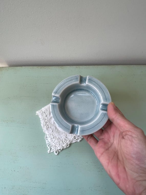 ヴィンテージの青灰色陶器製灰皿 - Etsy 日本