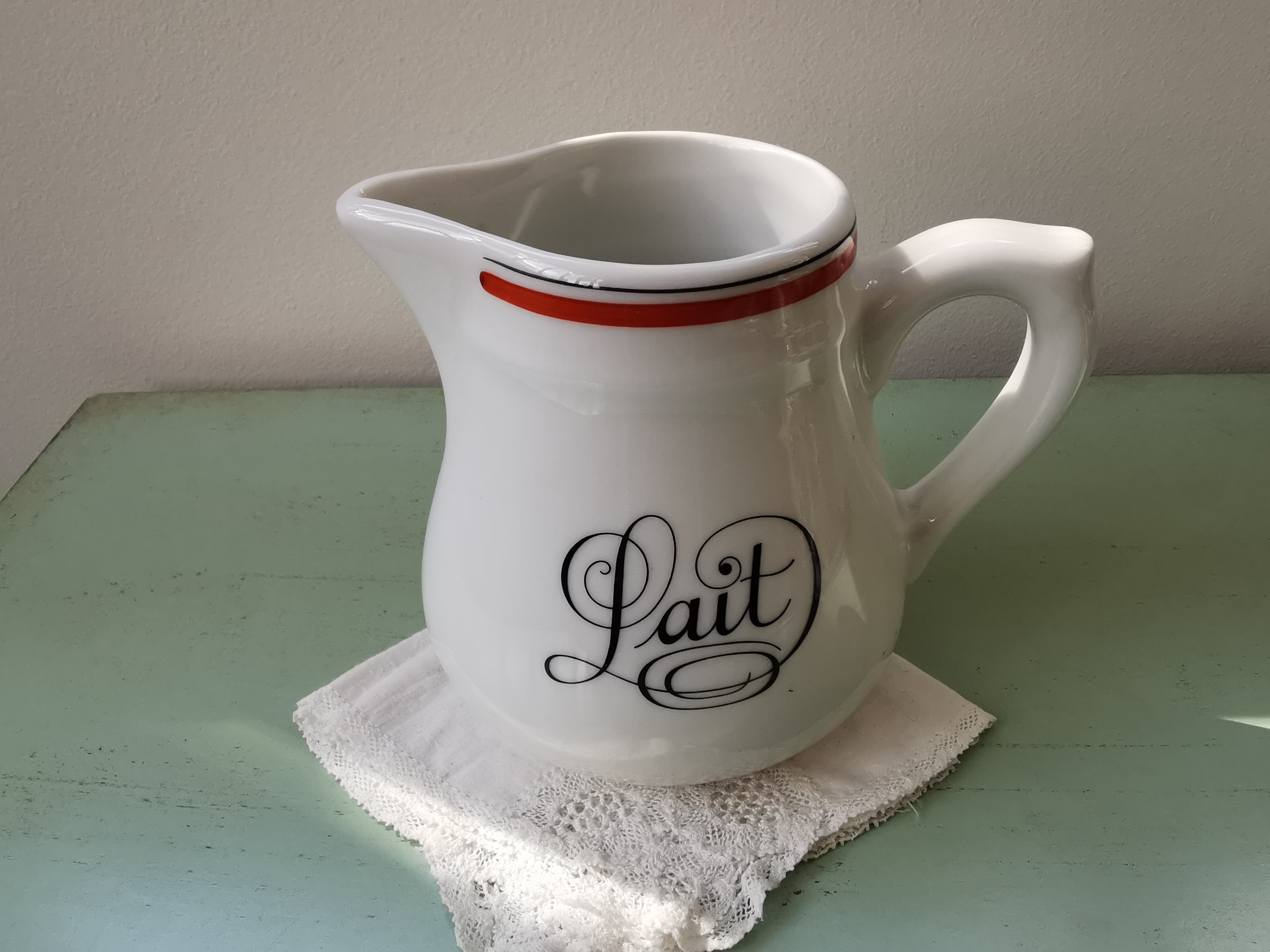 Pot à Lait Bistrot Jacques Lobjoy Porcelaine d'auteuil Vintage