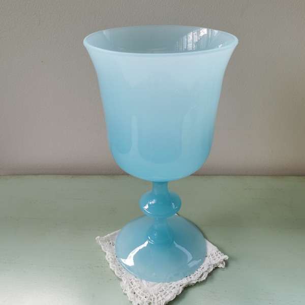 Vase calice opaline bleue vintage