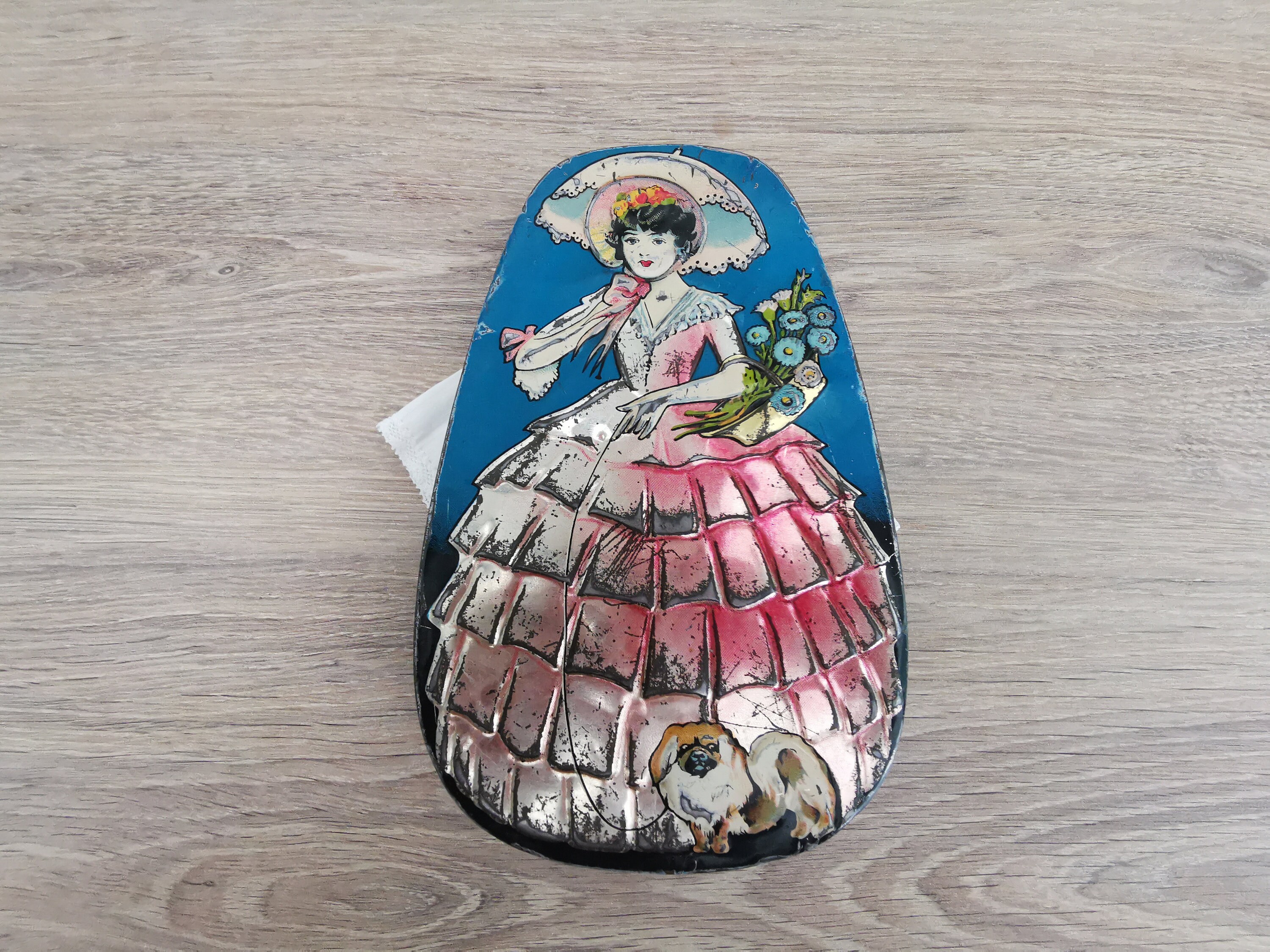 Boîte en Tôle Lithographiée Caramels Dainty Dinah George W. Horner