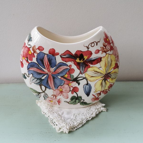 Vase demi-lune en faïence de Gien décor clématites vintage