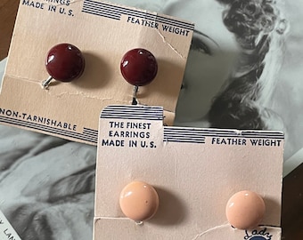 Round earrings 1950's vintage original in its packaging and beautiful condition - never worn -  peach tone and burgundy - costume jewellery