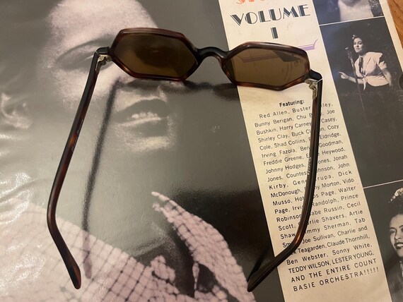 Stylish Hexagonal tortoise style Original Vintage… - image 6