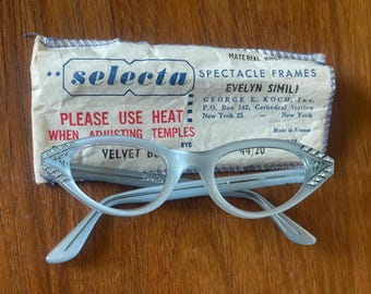 Beautiful cat-eye glasses late 50's-early 60's Vintage Original in blue with rhinestones - Made in France - Deadstock (never worn) 44/20