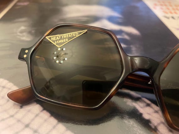 Stylish Hexagonal tortoise style Original Vintage… - image 3