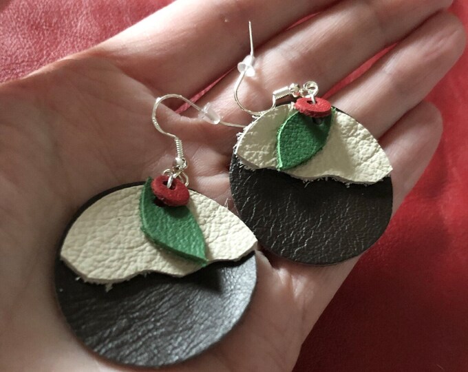 Christmas Pudding Earrings