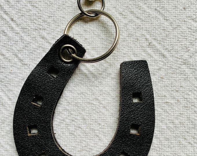 Horseshoe Keyring, Leather Horseshoe Keyring, Horseshoe Charm, Horseshoe Keychain, Horseshoe Key-Fob