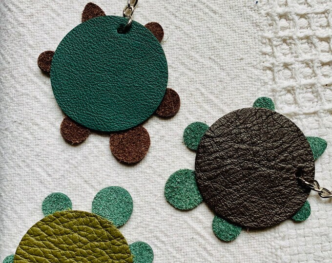 Tortoise Keyrings, Turtle Bag Charm, Tortoise Bag Accessory, Leather Turtle, Tortoise Keychain, Turtle Key-Fob, Personalise