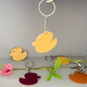 Sleutelhanger eend, bedel eend, tasje eend, accessoire eend, leren eend, eend-sleutelhanger, eend-sleutelhanger, eendcadeau