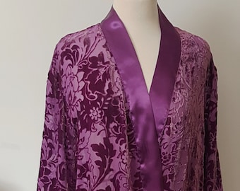 La Senza  Robe, Velvet 3 1/4 Length Cover Up , Kimono Style, Size  Medium