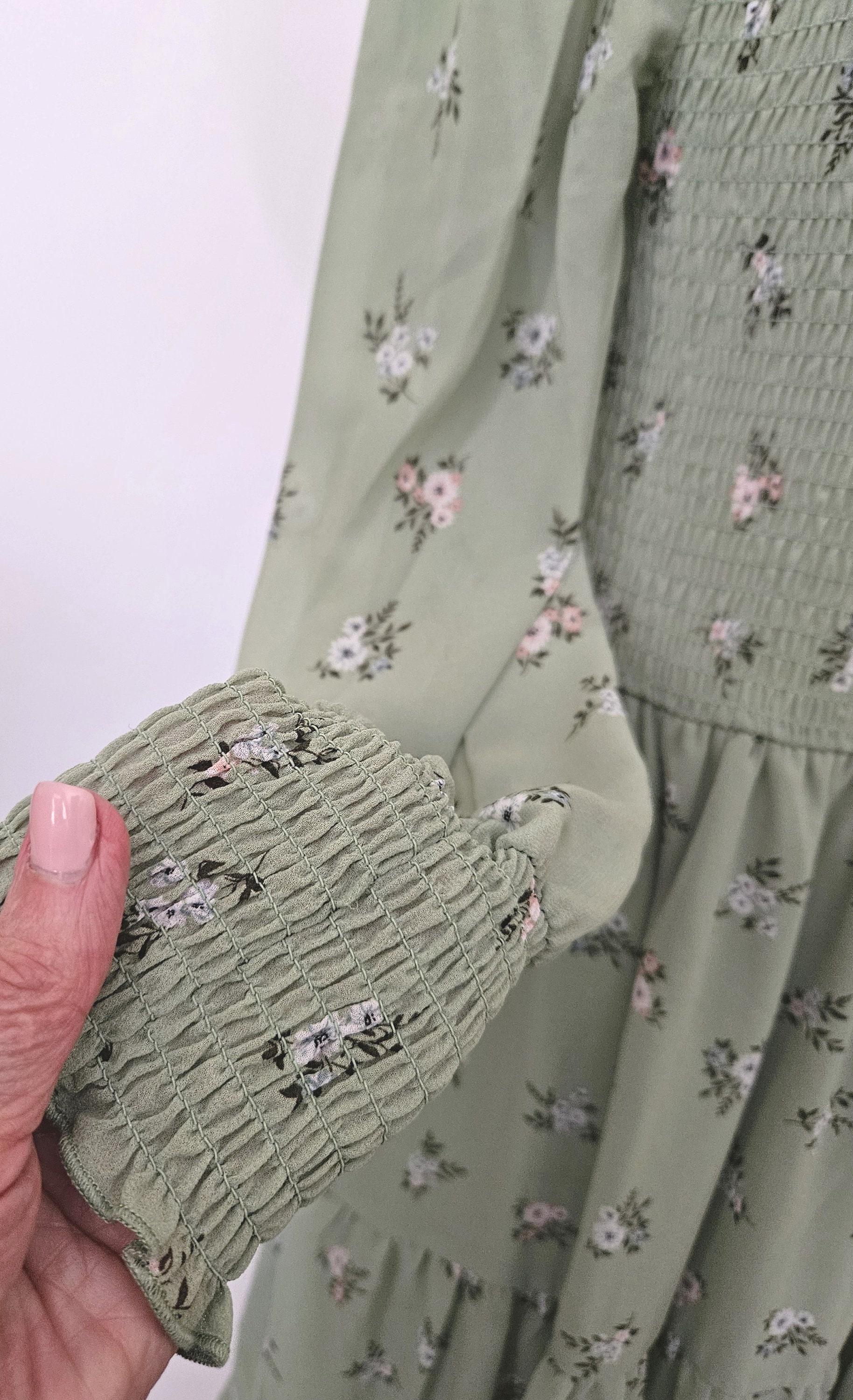 suzy shier green dress V-Neck Satin Gown | Dk Green | XS