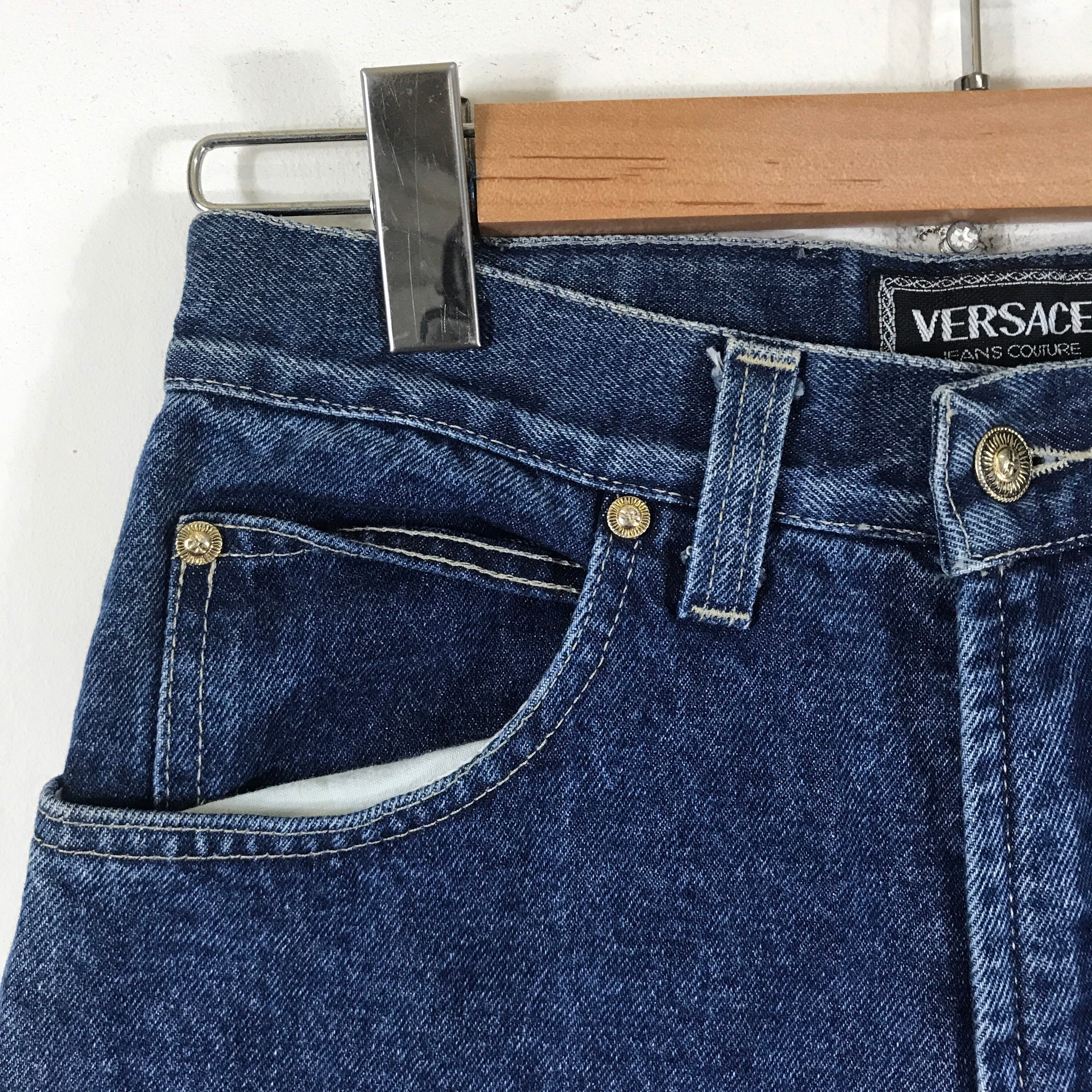 Luxury!!! Vintage VERSACE JEANS COUTURE Medusa Made in Italy