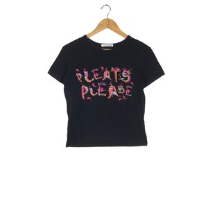 Japanese Textile!!! Vintage Japanese Fashion Designer PLEATS PLEASE ISSEY Miyake Embroidered Logo T-Shirt Women
