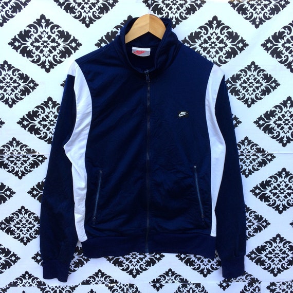 nike dark blue sweater