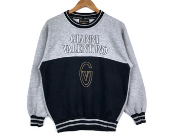 Rare!!! The Famous Vintage Italian Designer GIANNI VALENTINO ITALY Crewneck Sweatshirt Medium Size
