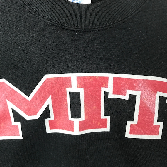 Mit crewneck clearance