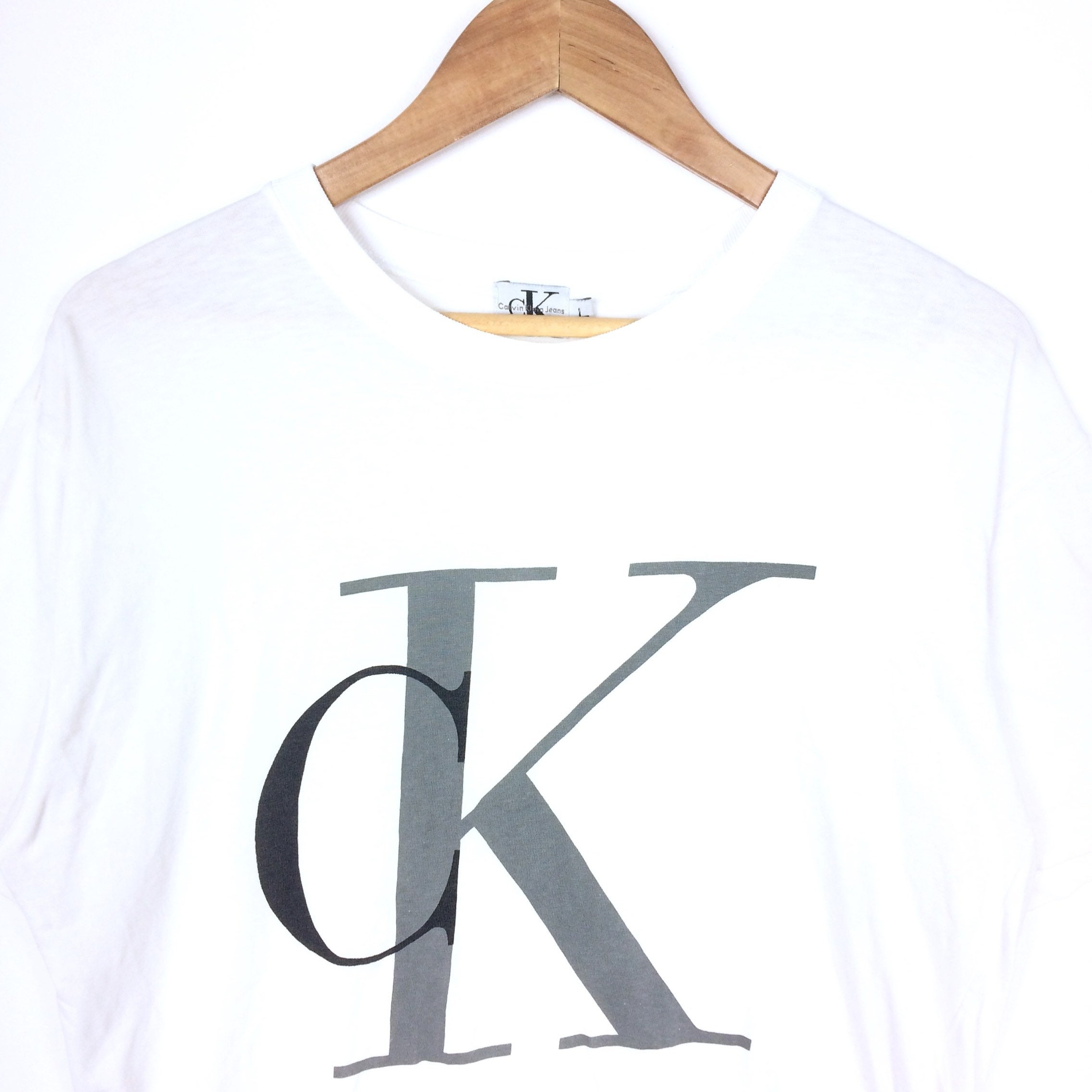 Rare!!! the Famous CALVIN KLEIN JEANS Ck Big Logo Tshirt White