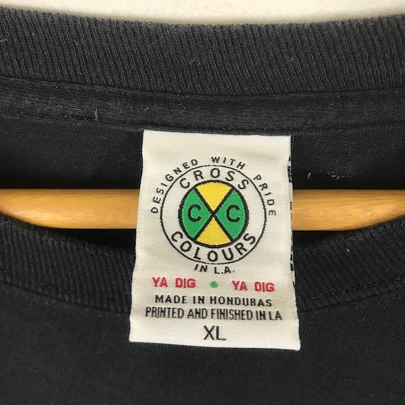 Missing Tyrese Hill!!! Vintage CROSS COLOURS YA Dig Rap Tee Hip