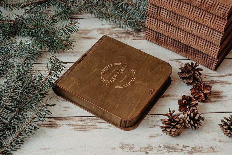 Photography box for 4x6 prints Yoga Vintage custom photo box with optional 3.0 USB flash drive