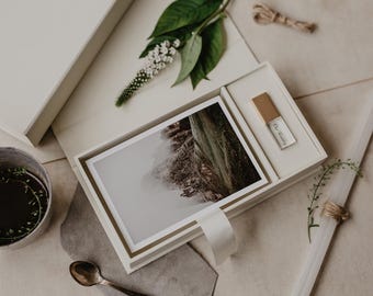 Personalized 4x6 photo box for prints and glass USB flash drive | White Fabric Wedding photo box for 15x10 cm photo packaging