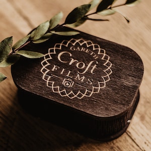 Add-on -> Extra engraving on the USB box