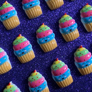 10pc. Rainbow Sprinkle Cupcake, No problem! Resin Planar Flatbacks, Bow Center, Cabochon, Flat Back