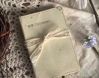 Vintage White Pocket Bible New Testament Leather Bound Religious Christian Farmhouse Country Cottage Grandmacore Home Decor