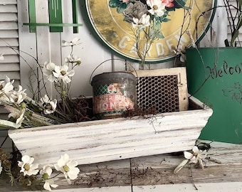 Vintage White Wood Planter Box Table Centerpiece Trough Display Chippy Shabby Distressed Rustic Farmhouse French Country Garden Cottage