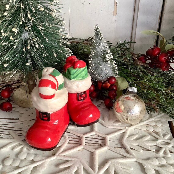 Vintage Christmas Santa Boots Salt & Pepper Set Ceramic