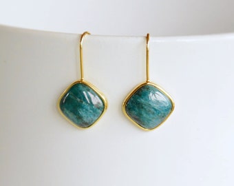 Apatite dangle earrings