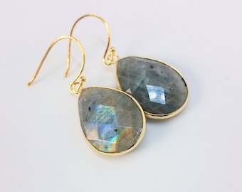 Teardrop labradorite earrings