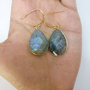 Teardrop labradorite earrings image 4