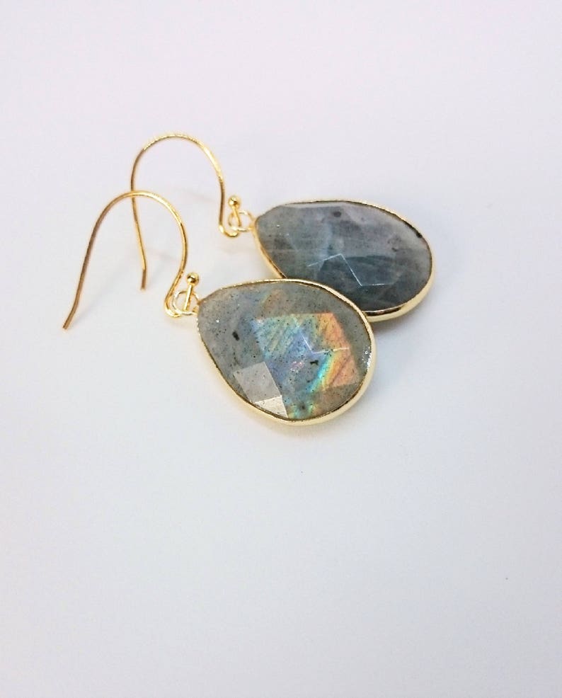 Teardrop labradorite earrings image 3