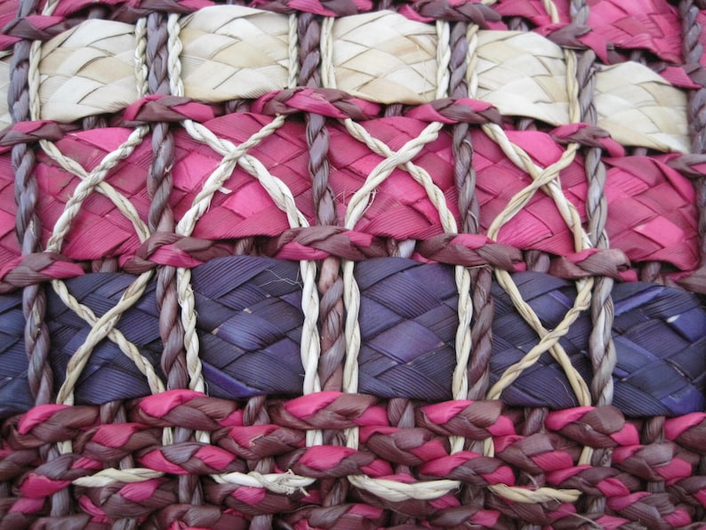 STRAW TOTE BAG Handwoven Top Handle Bag with Zipper Closure
